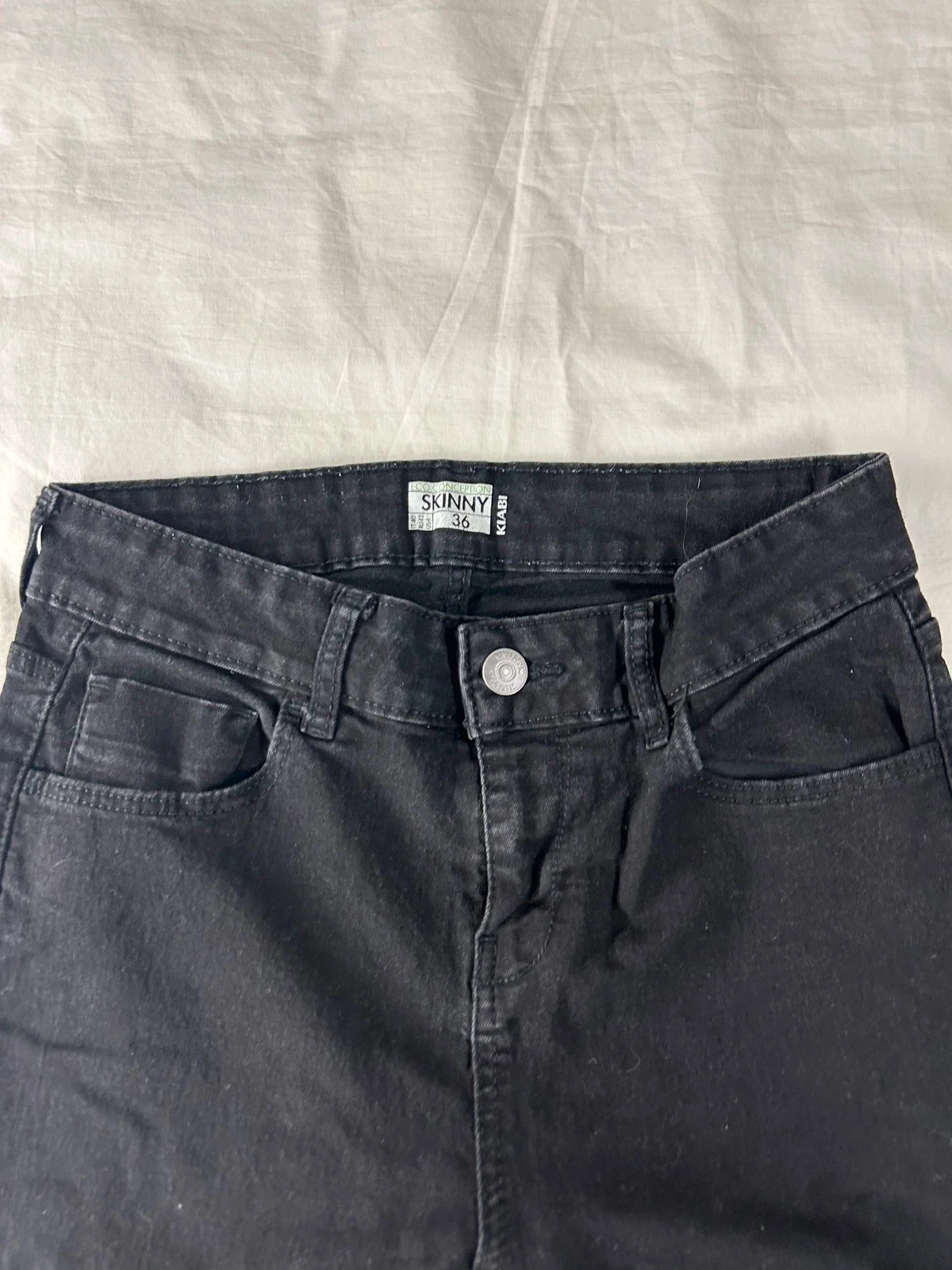Jeans pretos skinny kiabi tamanho 36 – photo 3
